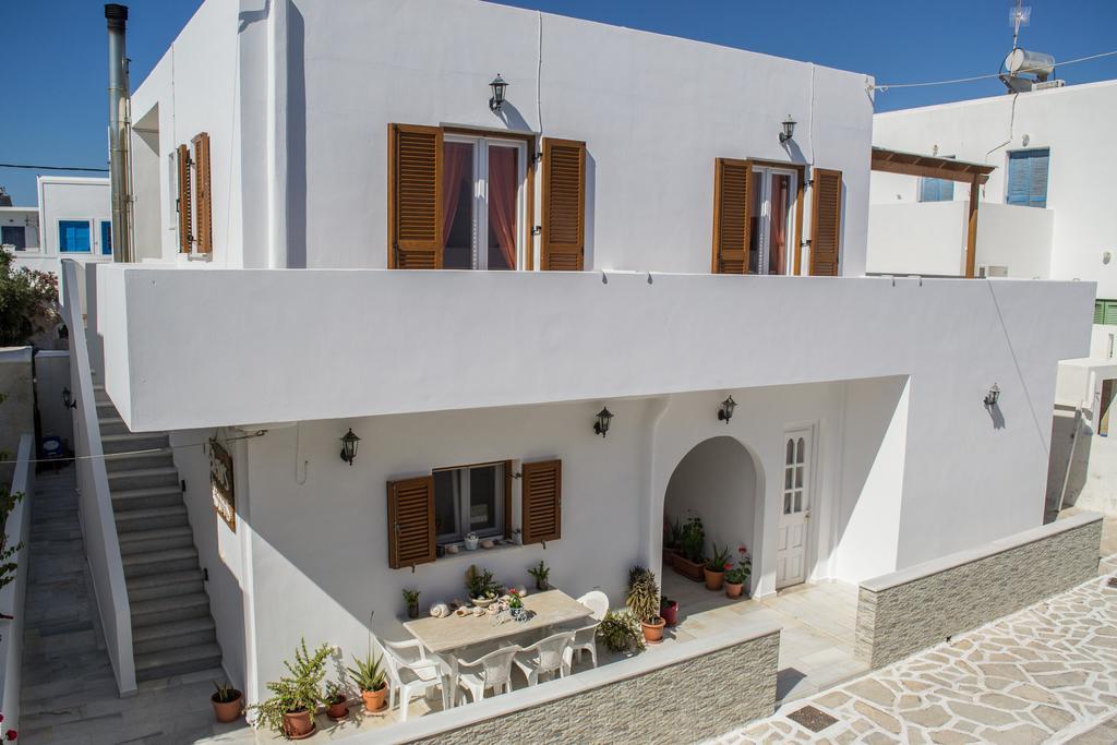 Eleni'S Rooms Antiparos Town Extérieur photo